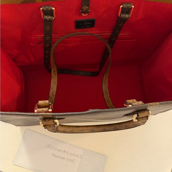 Louis Vuitton Brown and Tan Monogram Handbag - Picture 4 of 7
